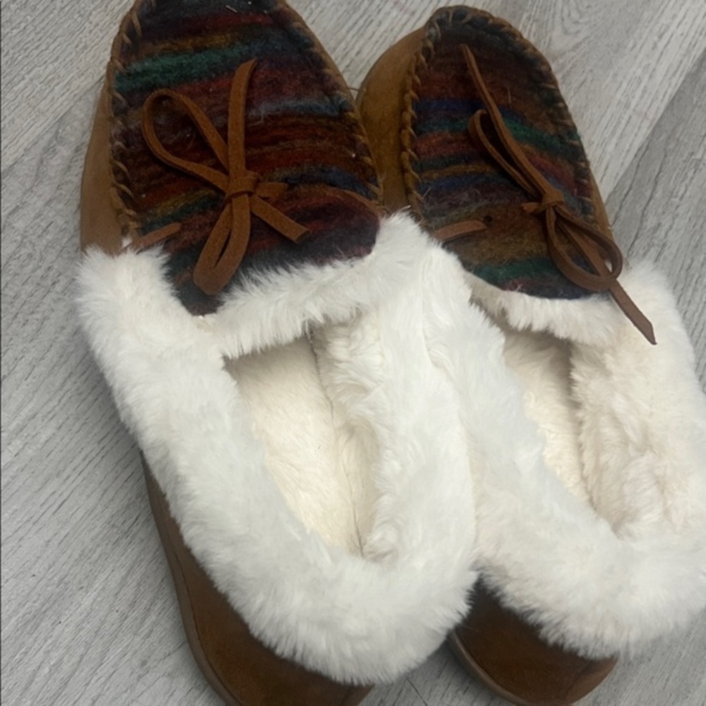 Sonoma Brown and Multicolor Women's Slippers